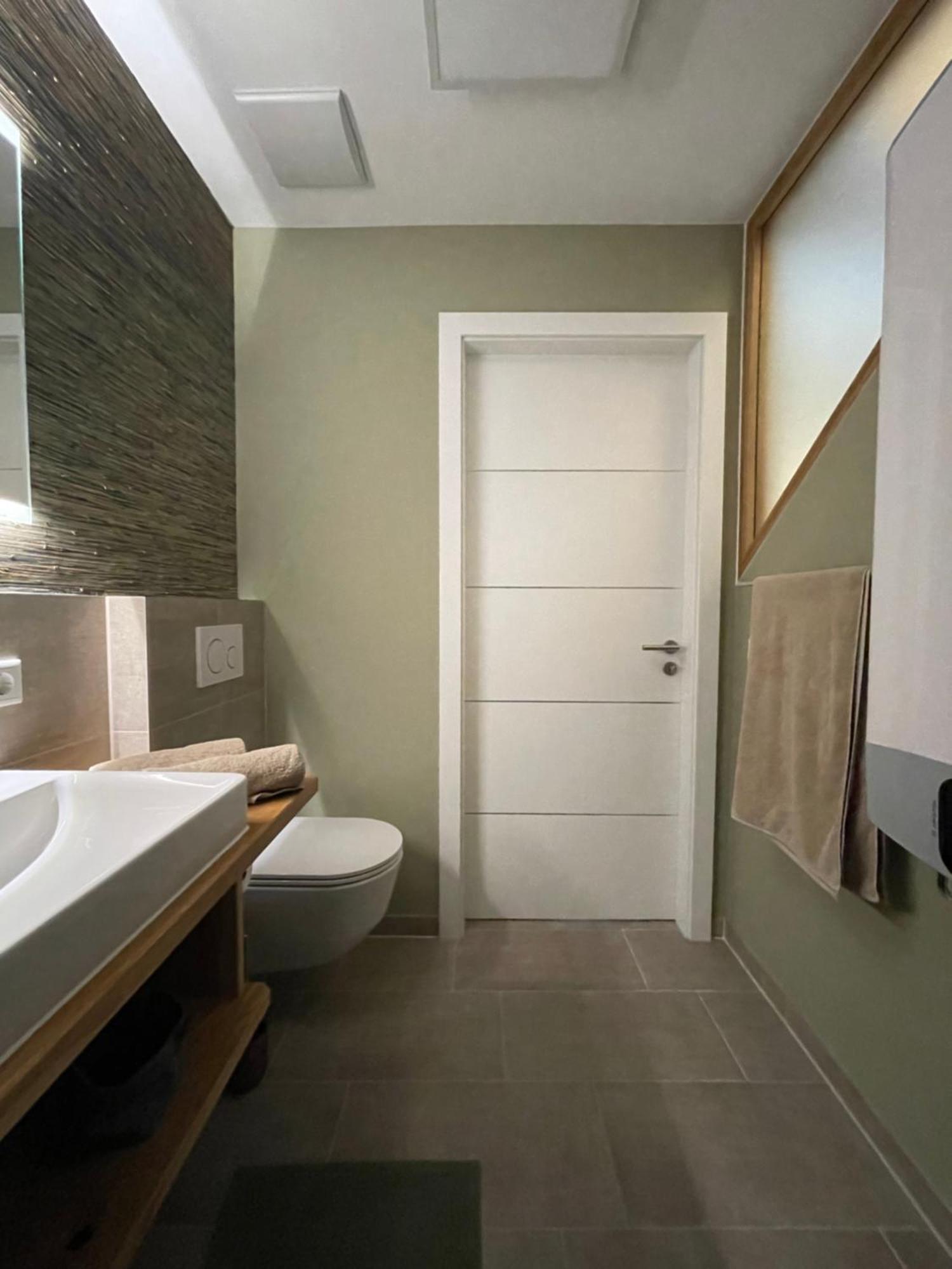 Die Tauplitz Lodges - Adler Auszeit Lodge D6 By Aa Holiday Homes Zewnętrze zdjęcie